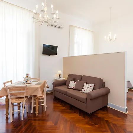 Apartment Garibaldi I *